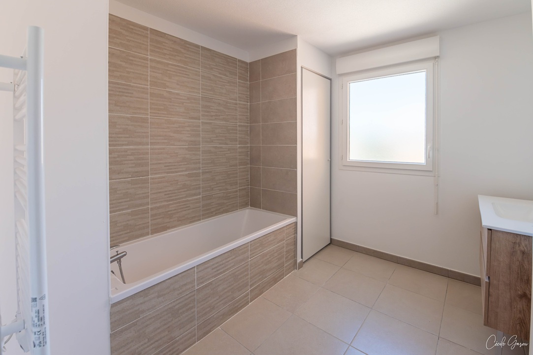 Image_, Appartement, Nîmes, ref :COR2NI-206