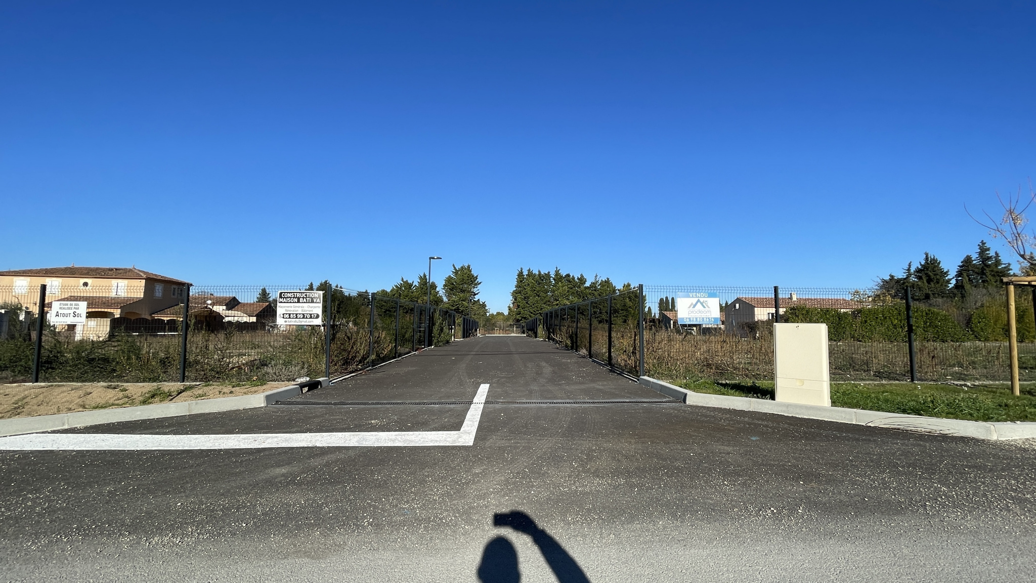 Lotissement de 6 terrains constructibles à Violès, 10 min Orange, Parc des Dentelles de Montmirail